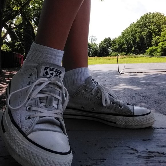 Converse grey velvet low top sneakers - Picture 7 of 8